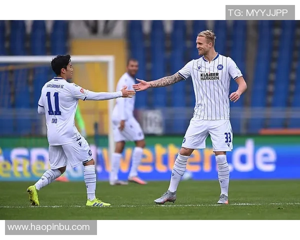 足球明星转型跆拳道选手是谁 他在两项运动中都取得了惊人成绩